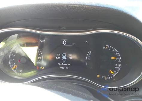 2017 Jeep Grand Cherokee Limited 4X4 z USA, uszkodzony, nr VIN 1C4RJFBGXHC641037